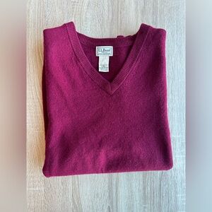 Vintage L.L. Bean Men’s Burgundy Sweater Vest